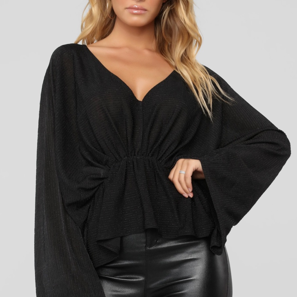 Beautiful flowy, sparkle blouse!
